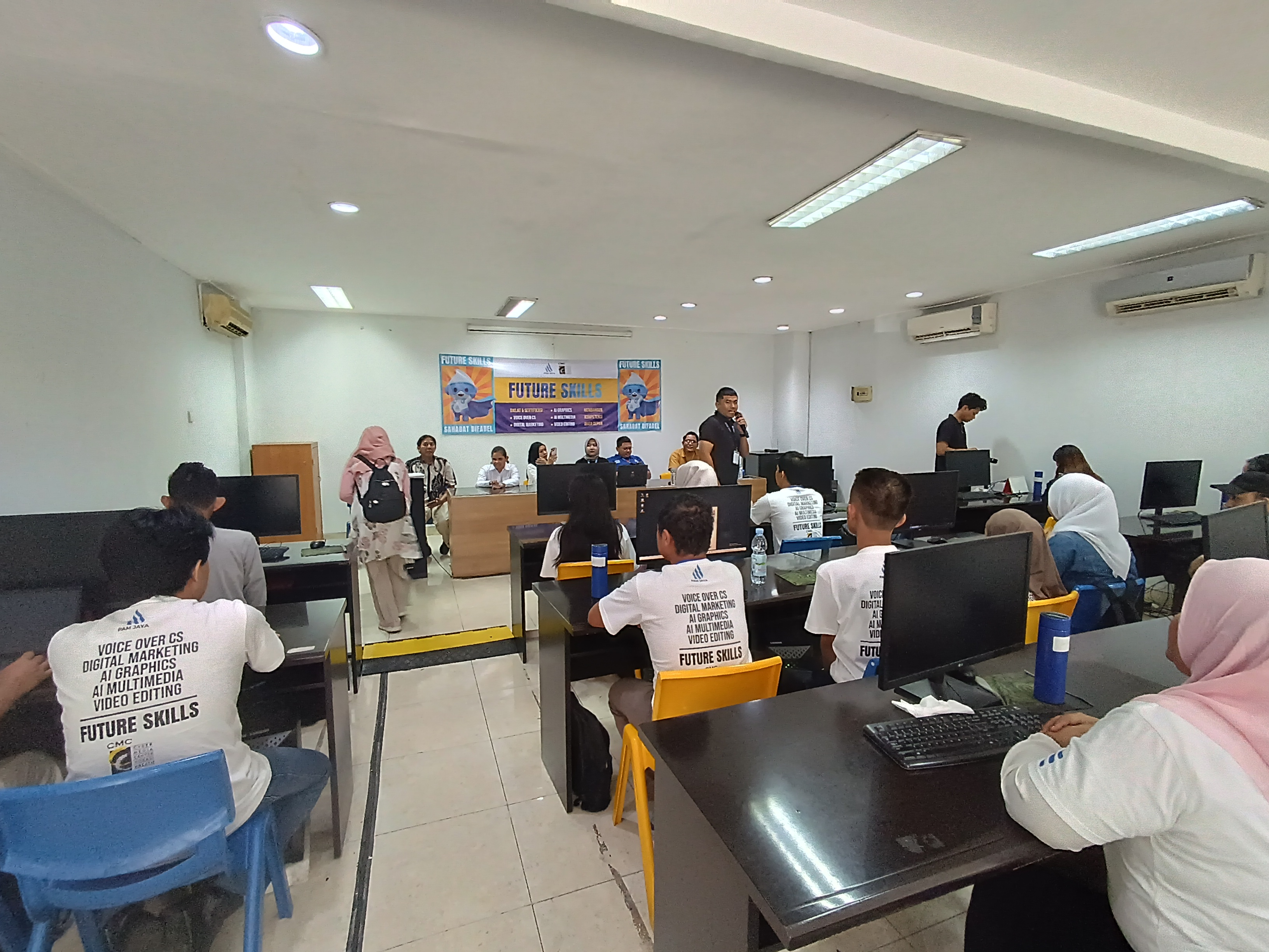 Pelatihan Data Analitik PAM Jaya Bersama CMC